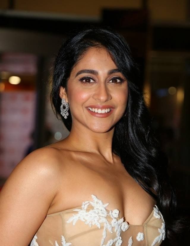 regina cassandra hot images